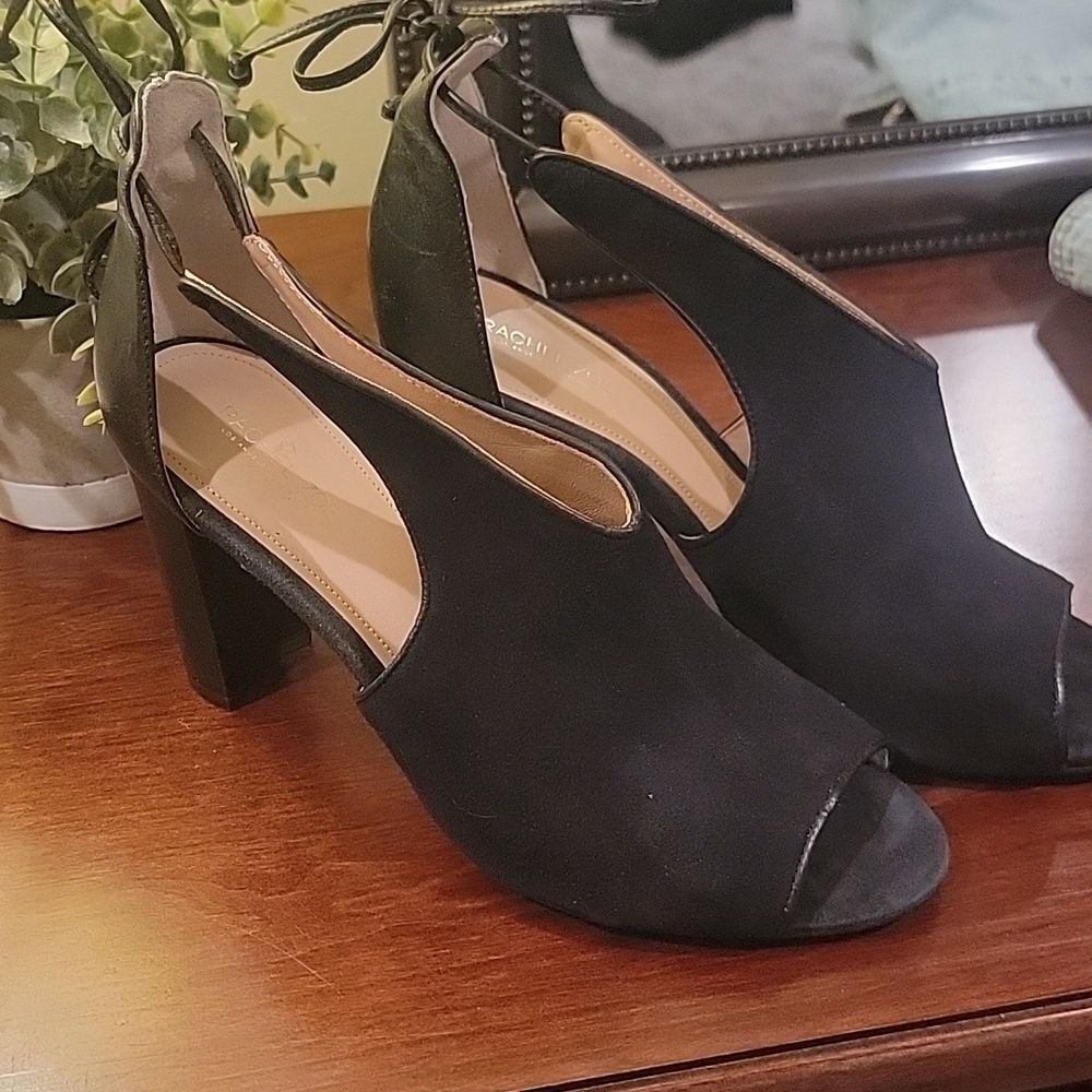 Rachel Zoe Black Suede Heels Sz 9 - Picture 3 of 9